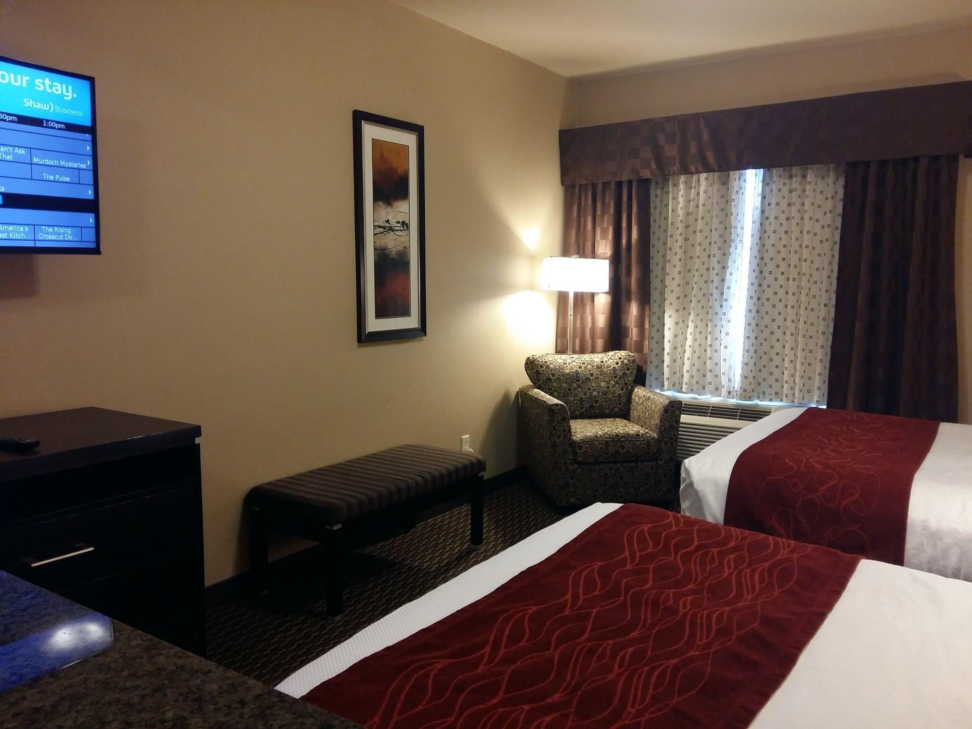 Comfort Suites Kelowna Exterior foto